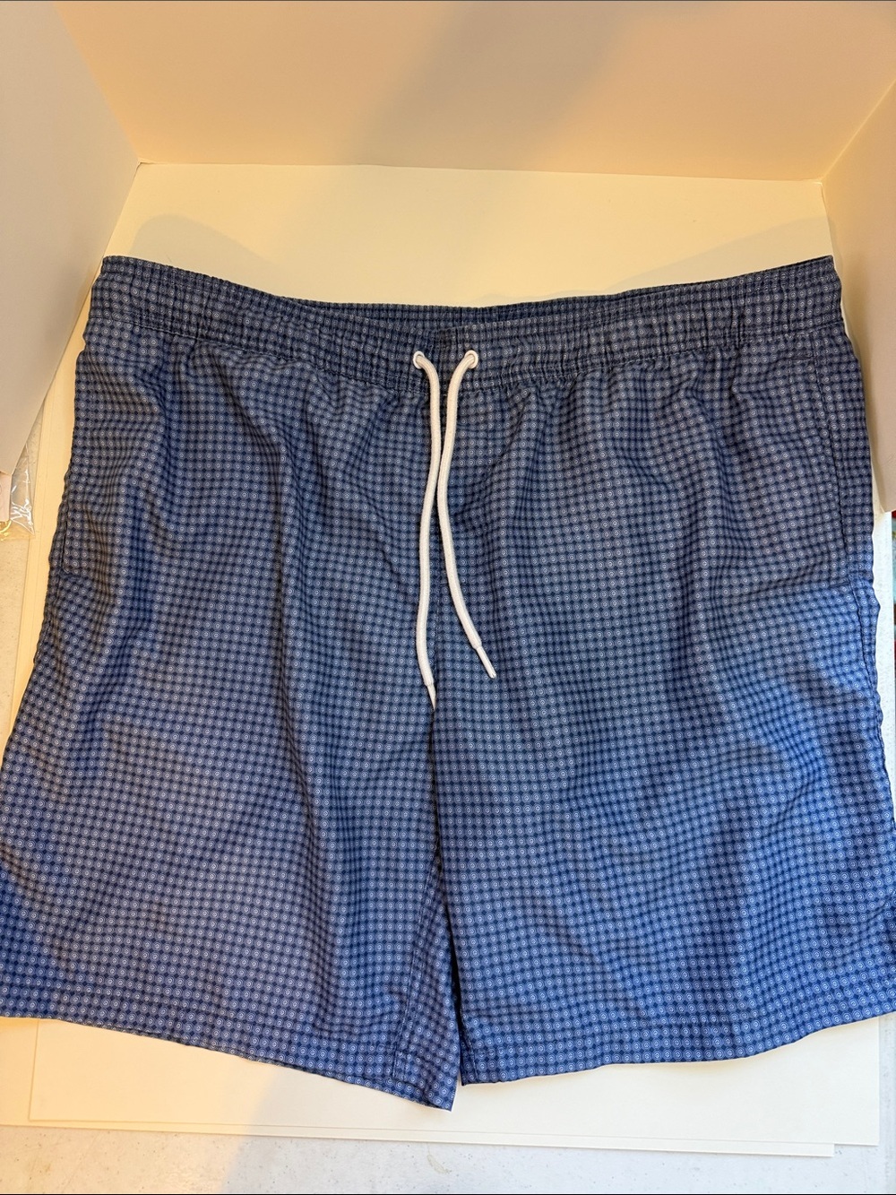 Men’s XXL Blue Geometric Swim Trunks Drawstring Waist Mesh Lined Beach Shorts